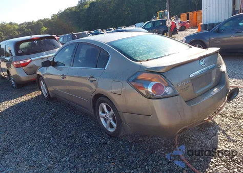 2007 Nissan Altima 2.5 S from USA, damaged, VIN 1N4AL21E27C142575